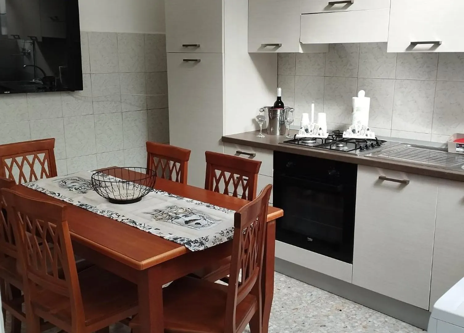 Apartament Simply Home Katania